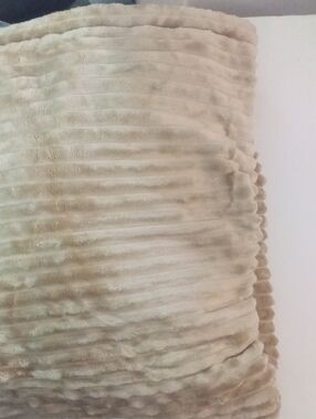 Heated Plush Ribbed Sherpa Blanket Twin NWT $260 Kohls